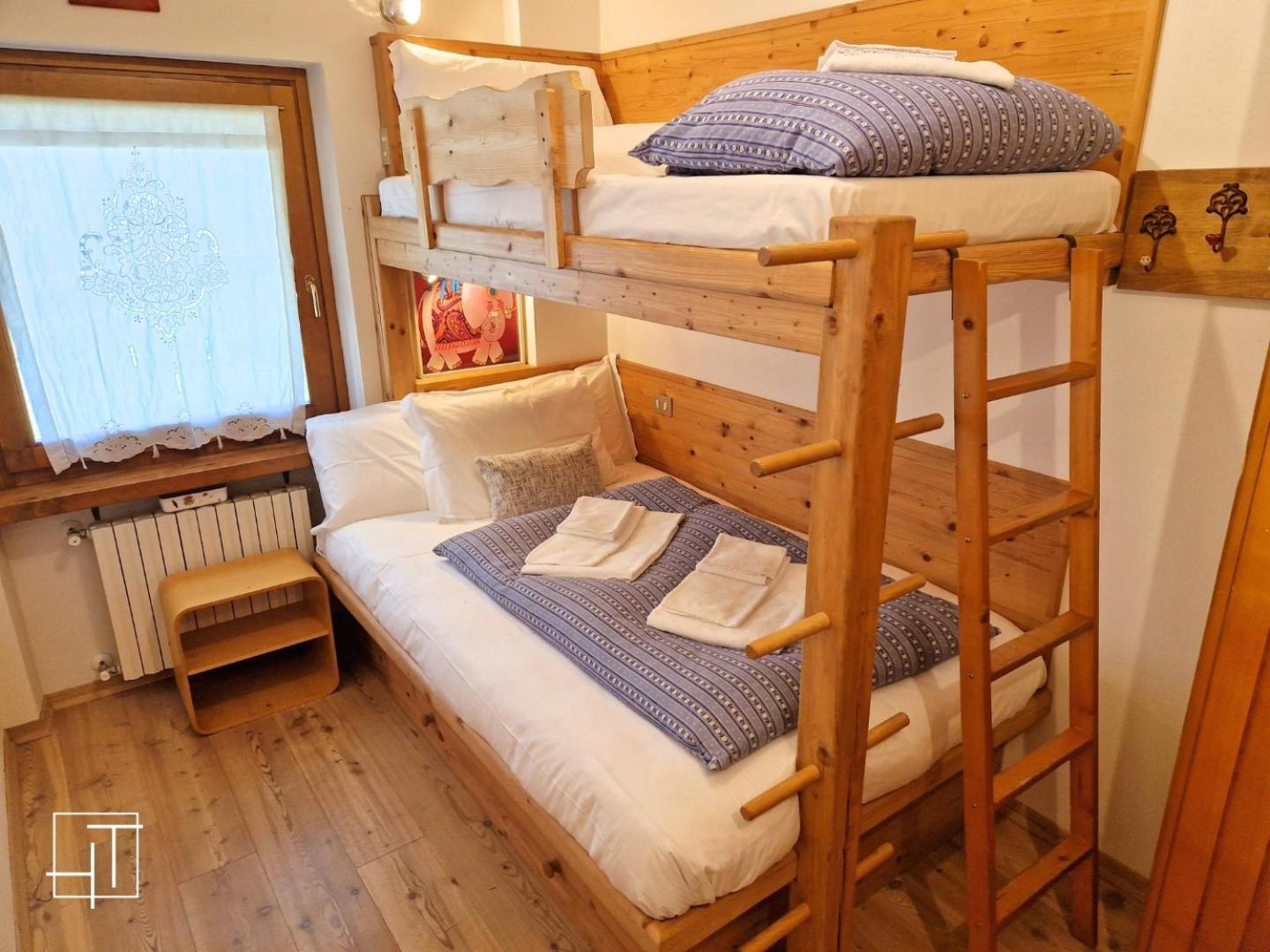 Apartamento Ht - Ciasa Dahu Cortina Escape San Vito di Cadore Exterior foto